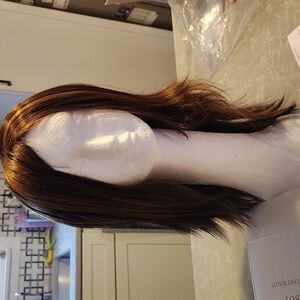 Women's brown synthetic wig